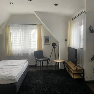 Albi S - Hh Airport Bed and breakfast Hamburgo